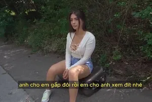 Người đẹp trẻ trung và gợi cảm của Hàn Quốc Andy Sera có thân hình tuyệt đẹp. Chồng cô đã tìm thấy một siêu mẫu có điểm số cao trên Internet và đã có một cuộc chiến với người mẫu nam